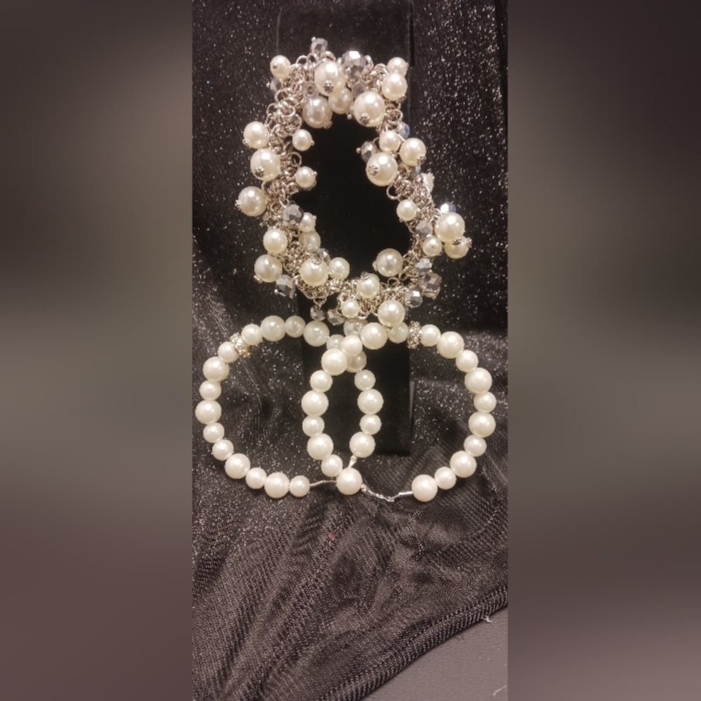 Earrings and Bracelets Set
